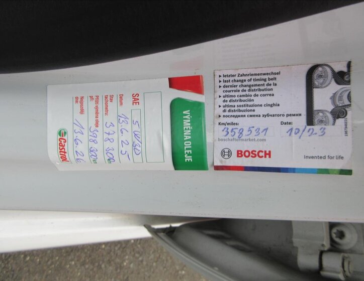 Škoda Superb Sedan / Limuzína 2,0 l 103 kw