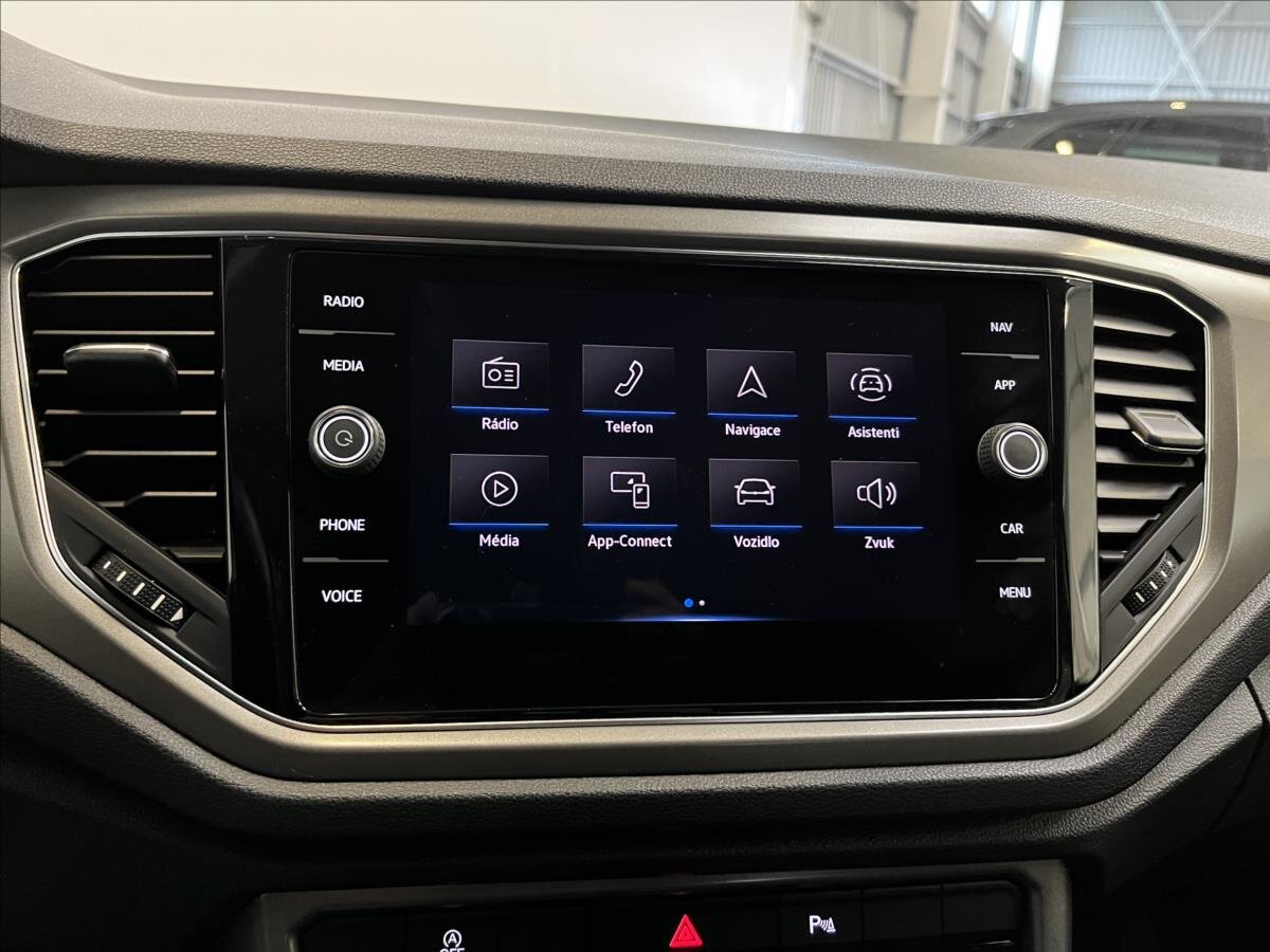 Volkswagen T-Roc SUV 1,5 l 110 kw