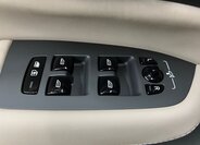 Volvo XC90 SUV / Terénní 2,0 l 335 kw