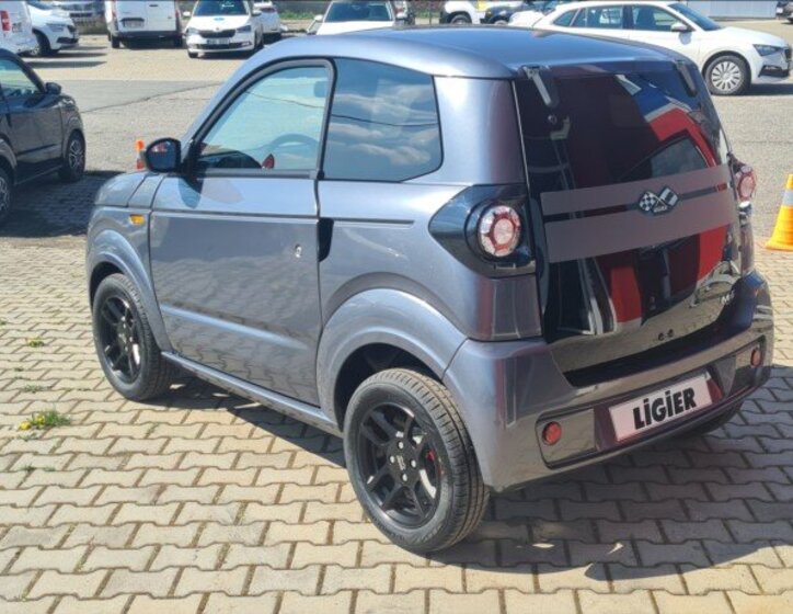 Ligier Ostatní Hatchback 499,0 6 kw