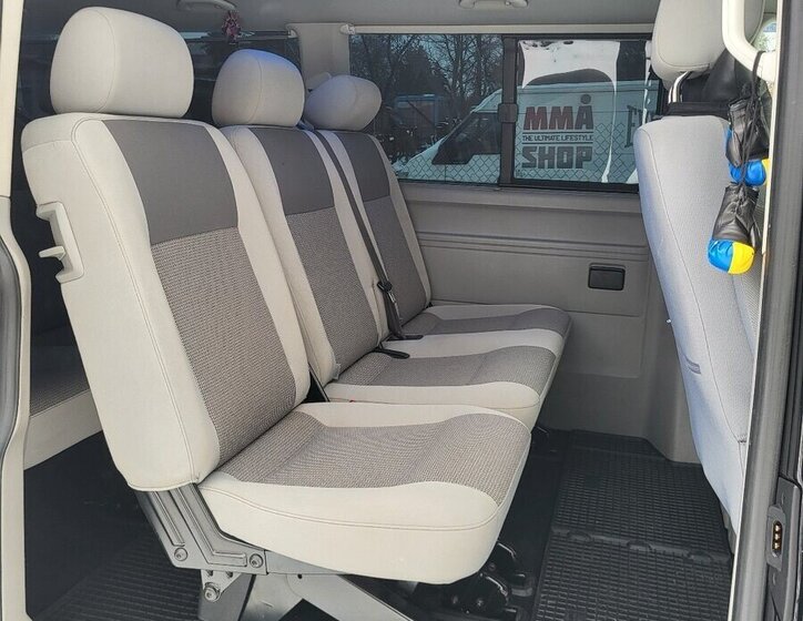 Volkswagen Caravelle VAN-Minibus 2,0 l 103 kw