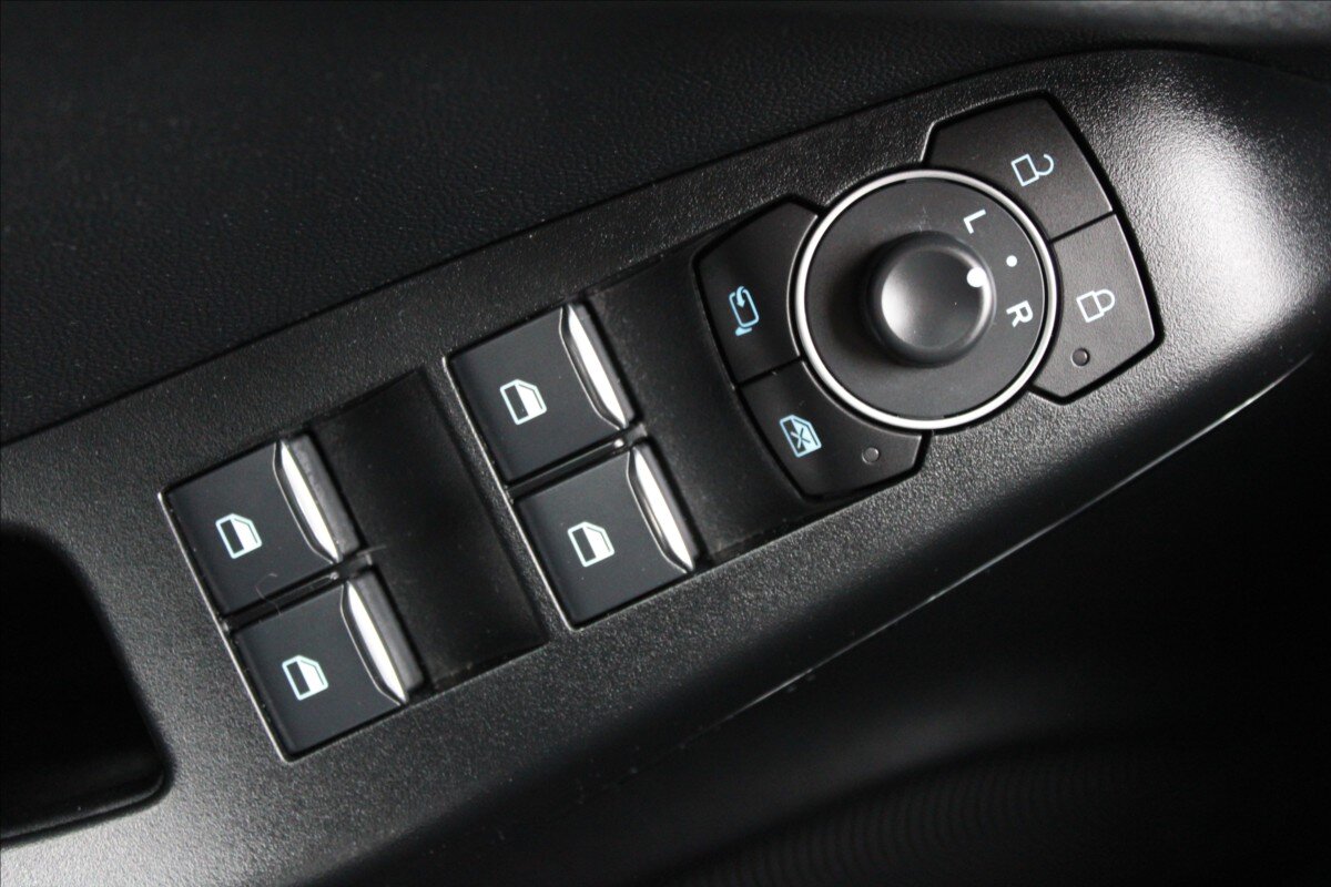 Ford Puma SUV / Terénní 999,0 91 kw