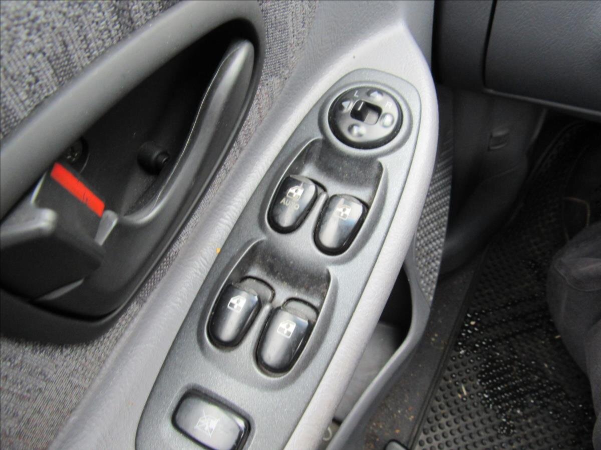 Hyundai Accent Liftback 1,3 l 63 kw