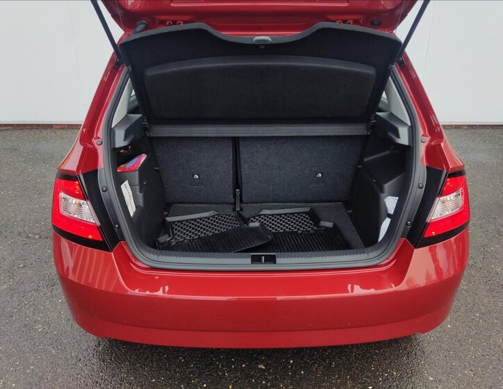 Škoda Fabia Hatchback 1,2 l 66 kw