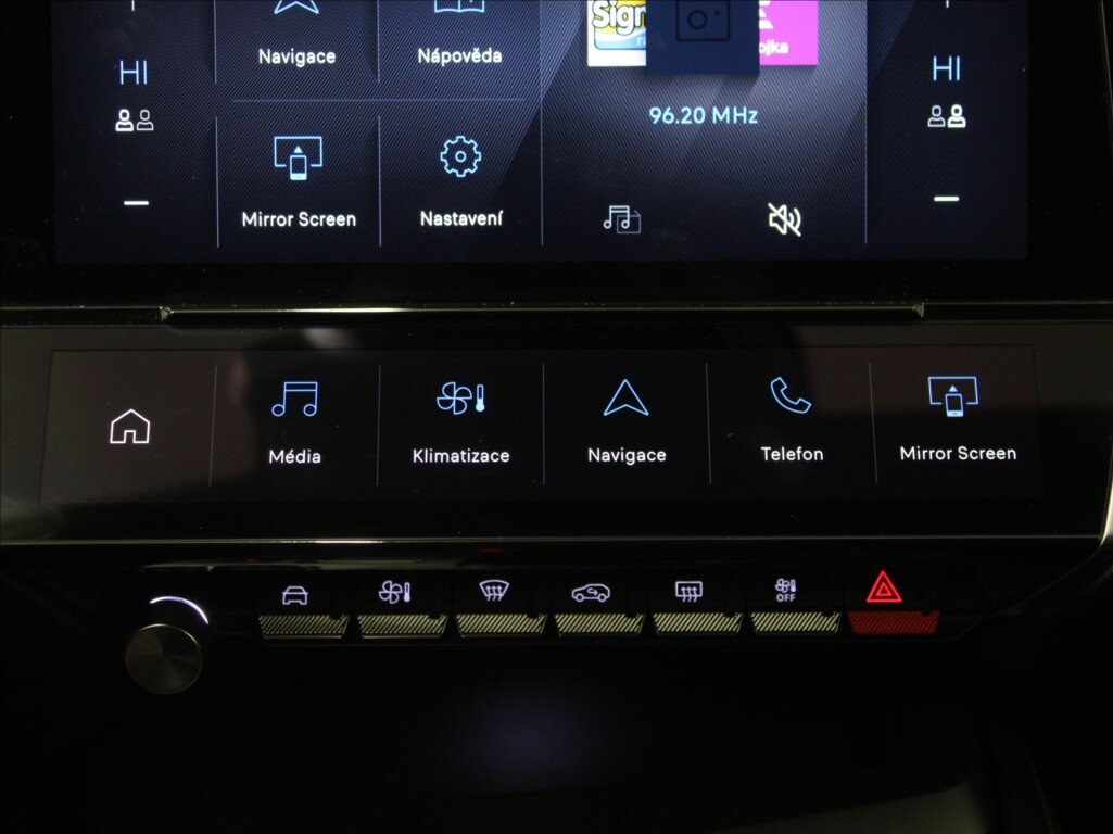 Peugeot 408 Liftback 1,6 l 165 kw