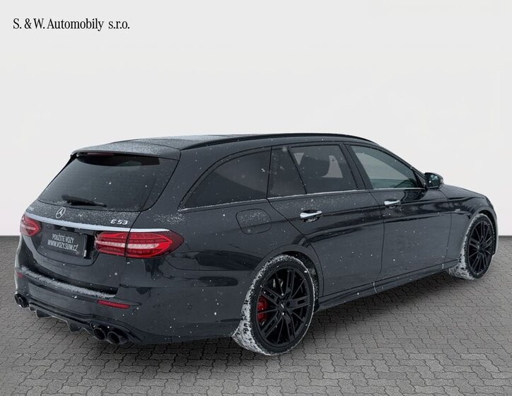 Mercedes-Benz Třídy E 5