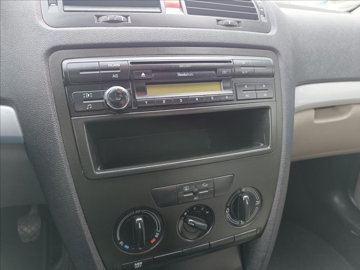 Škoda Octavia Sedan / Limuzína 1,9 l 77 kw