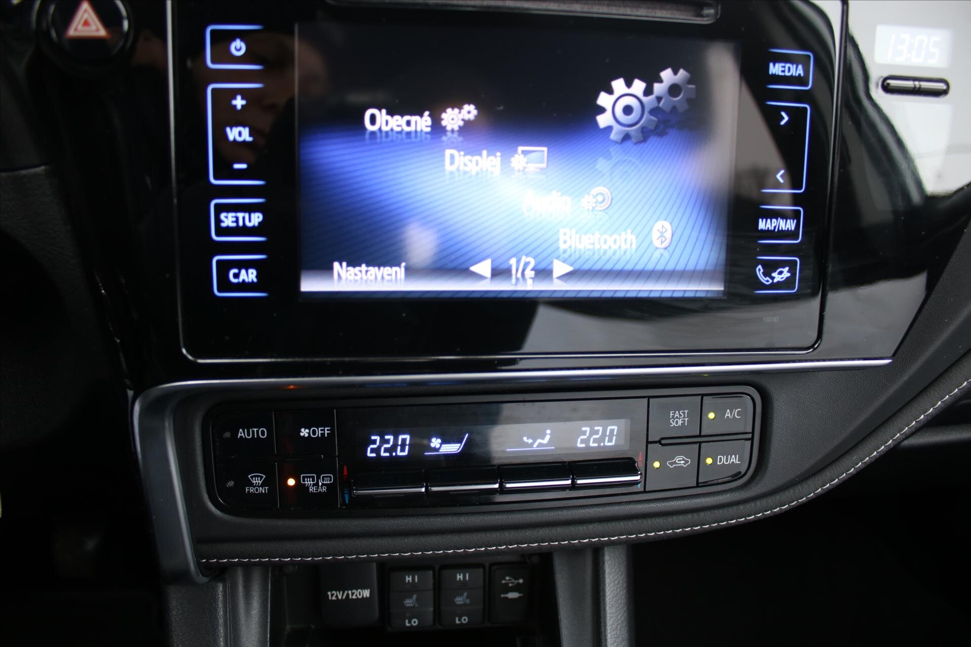 Toyota Corolla Sedan 1,6 l 97 kw