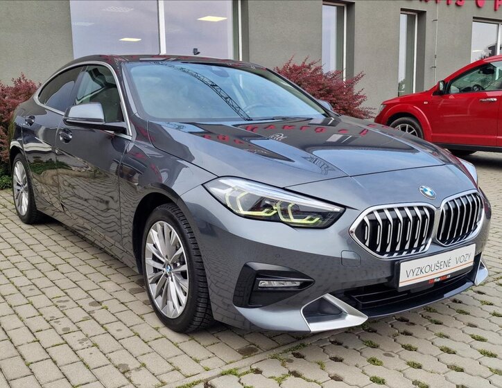 BMW Řada 2 Sedan / Limuzína 2,0 l 110 kw