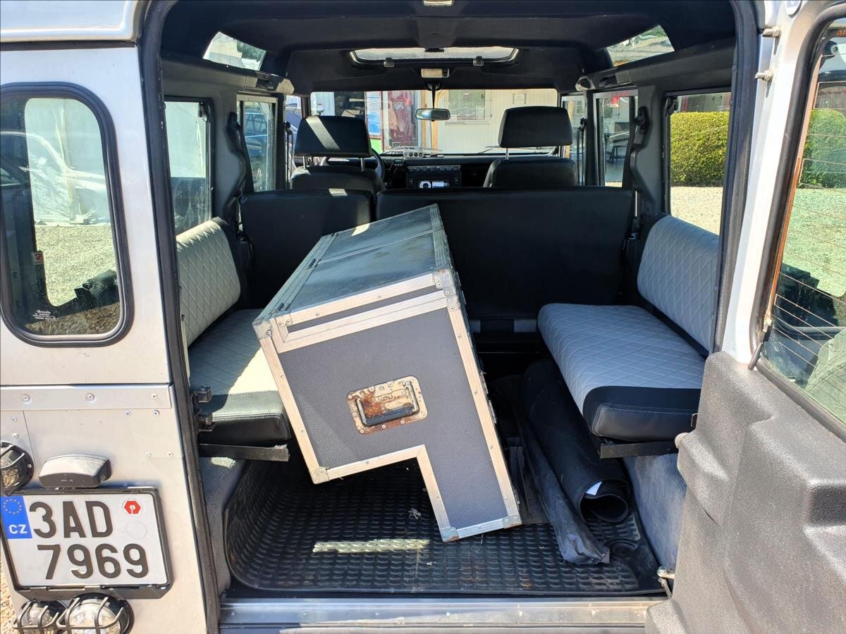 Land Rover Defender Ostatní 2,5 l 90 kw