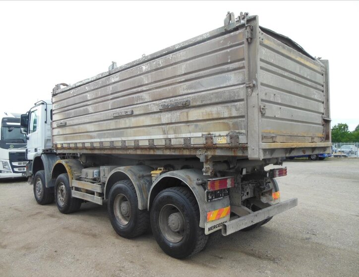 Mercedes-Benz Ostatní 4