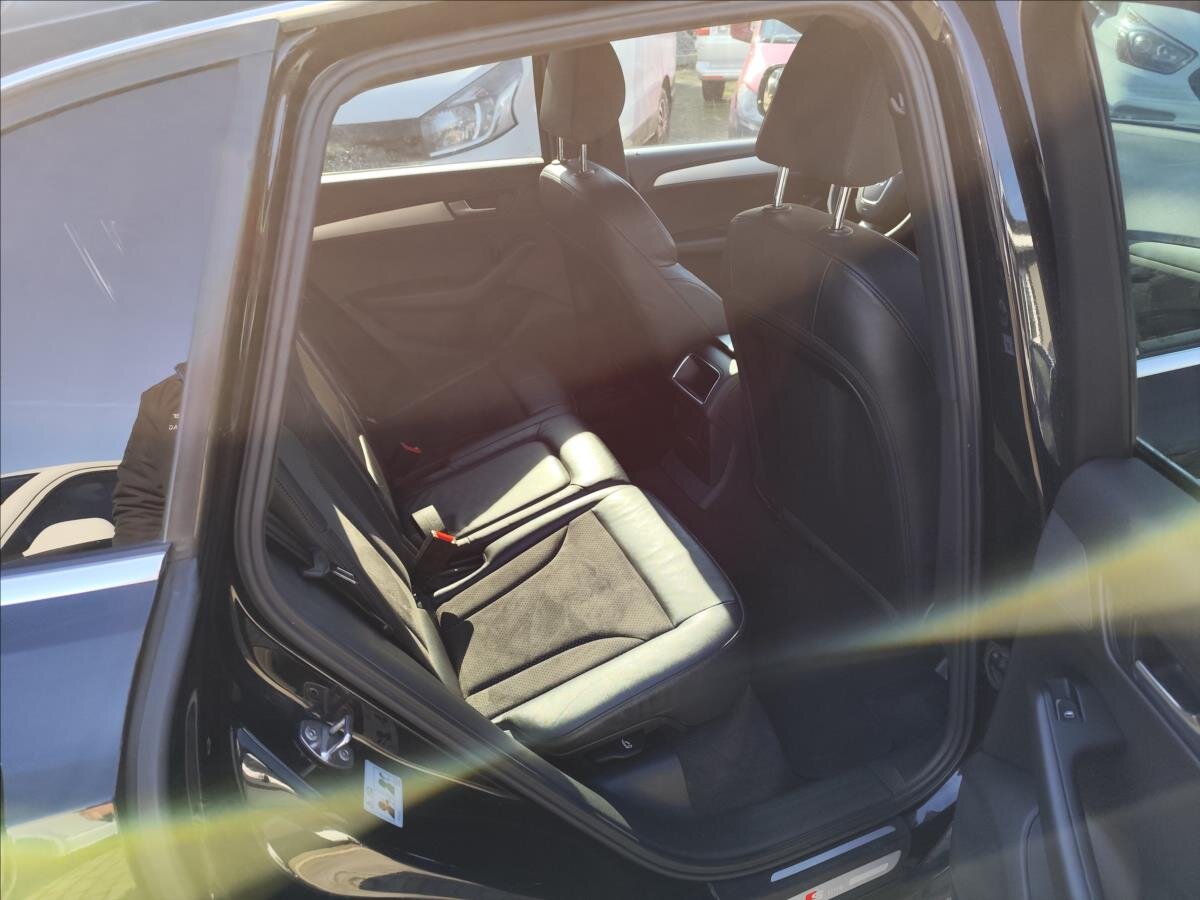 Audi Q5 Kombi 3,0 l 176 kw