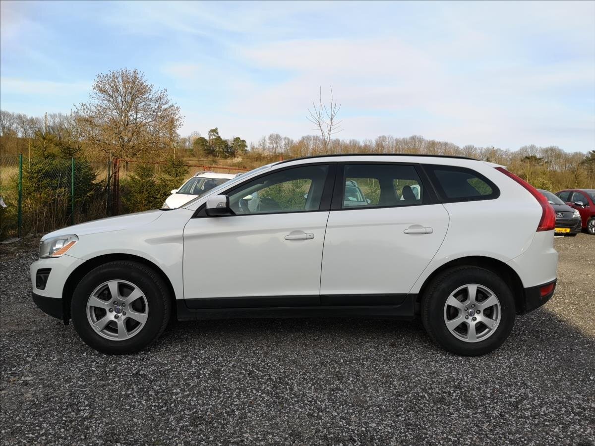 Volvo XC60 Kombi 2,4 l 136 kw