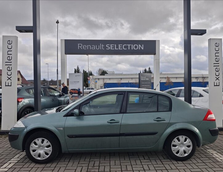 Renault Mégane Sedan / Limuzína 1,4 l 72 kw
