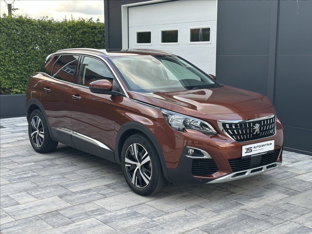 Peugeot 3008 SUV / Terénní 1,2 l 96 kw