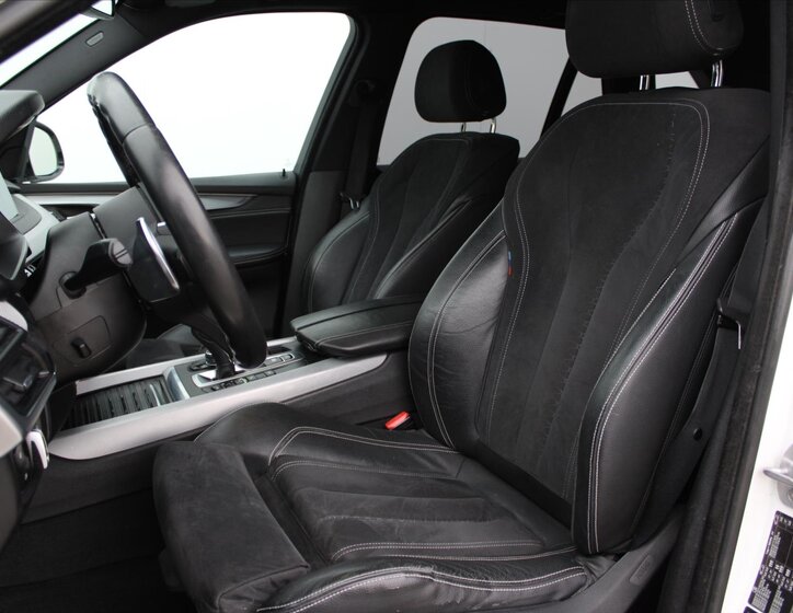 BMW X5 SUV 3,0 l 190 kw