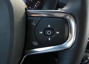 Volvo XC40 SUV / Terénní 1,5 l 95 kw