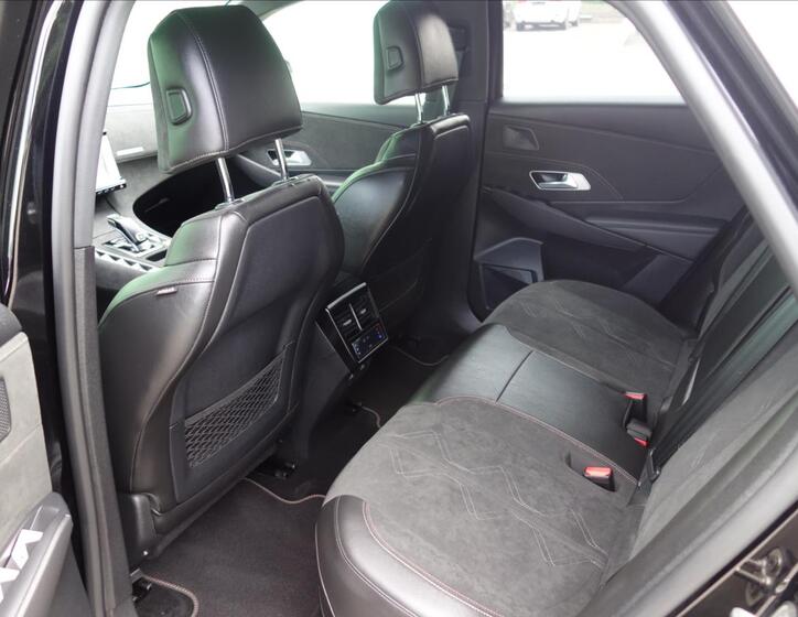 DS Automobiles DS7 Crossback 31