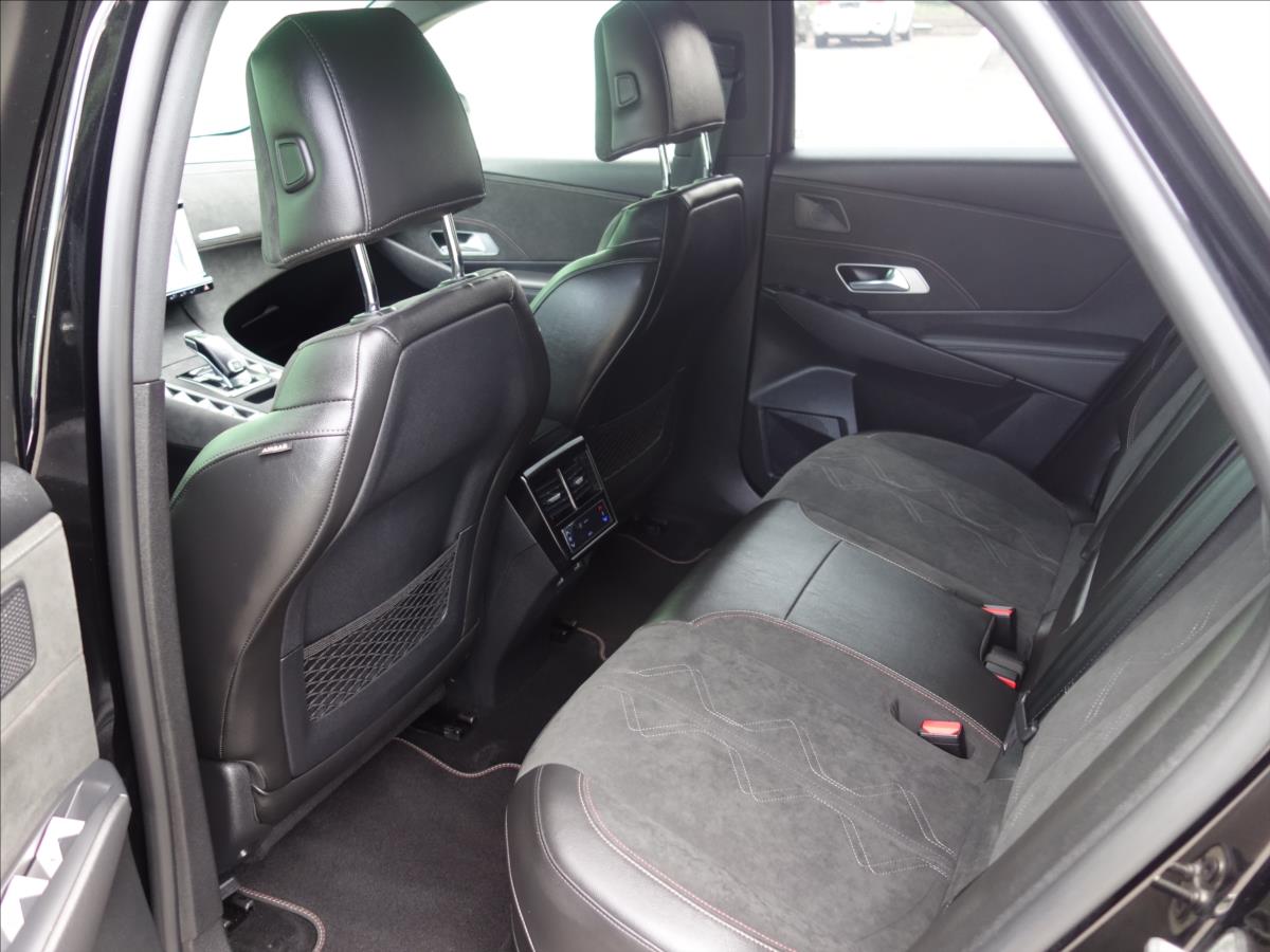 DS Automobiles DS7 Crossback