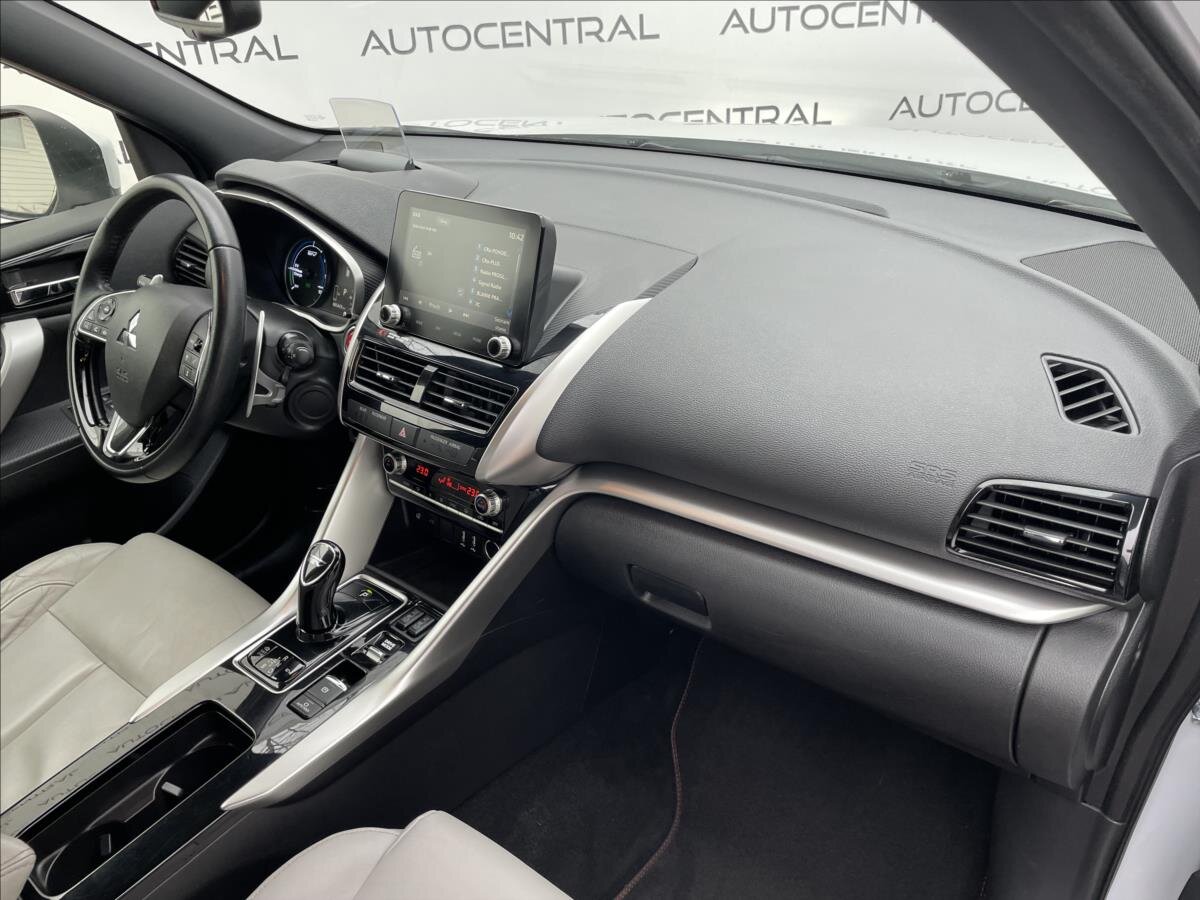 Mitsubishi Eclipse Cross SUV 2,4 l 130 kw