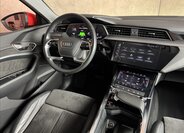 Audi e-tron SUV / Terénní 0,0 300 kw