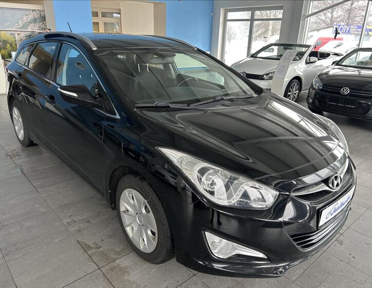 Hyundai i40 Kombi 1,6 l 99 kw