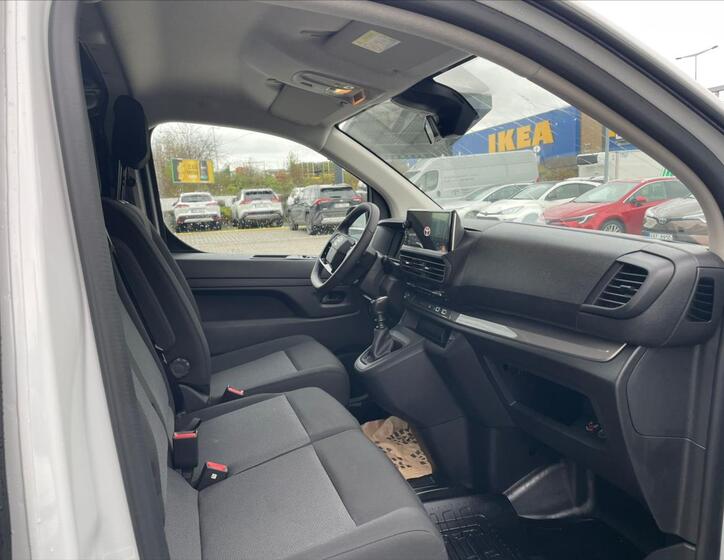 Toyota ProAce 12