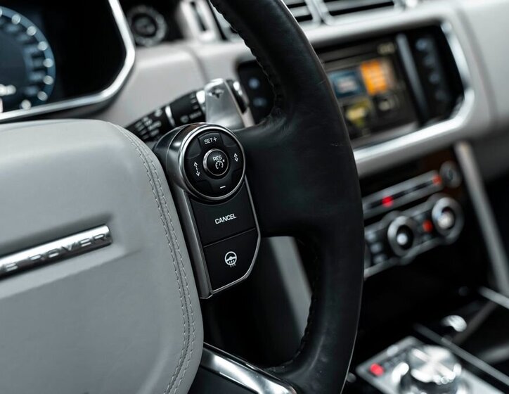 Land Rover Range Rover SUV / Terénní 5,0 l 405 kw