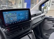 Ford Tourneo Custom 18