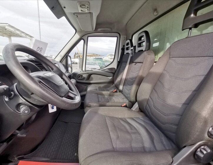 Iveco Daily Skříň 3,0 l 132 kw
