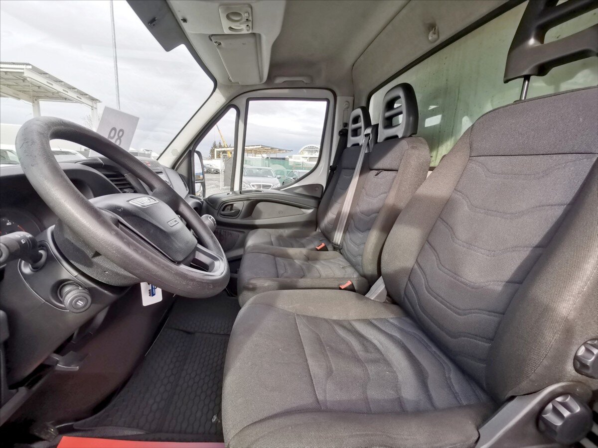 Iveco Daily Skříň 3,0 l 132 kw
