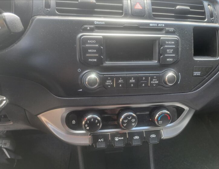 KIA Rio Hatchback 1,2 l 62 kw
