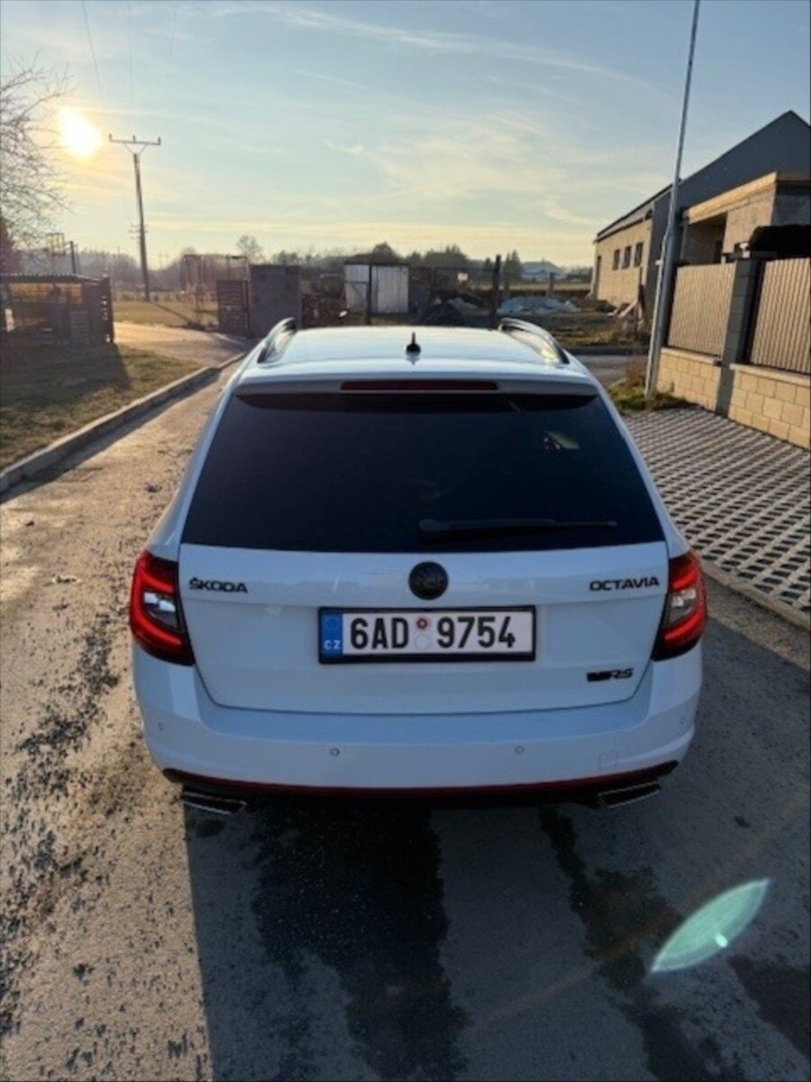 Škoda Octavia Kombi 0,0 135 kw