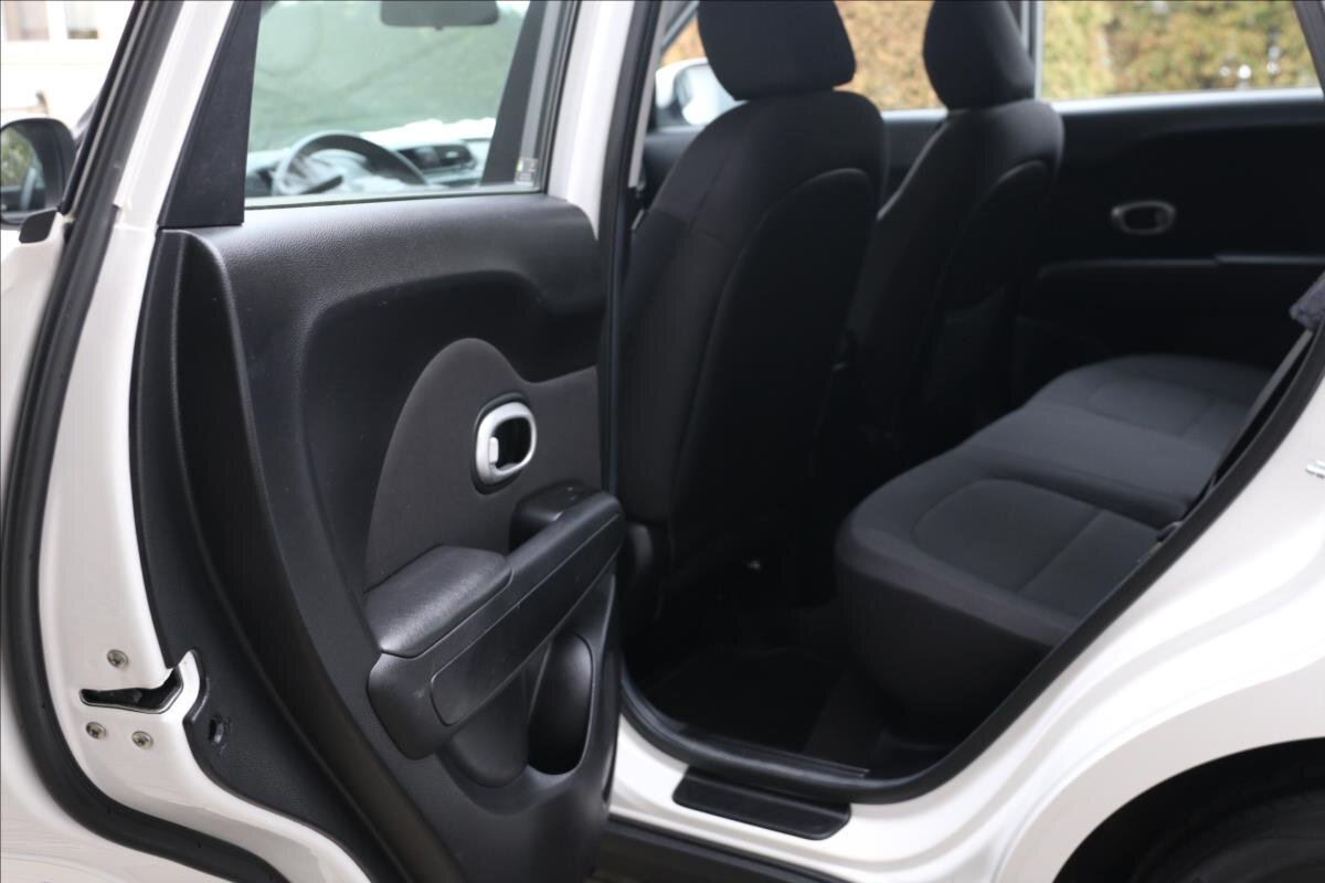 KIA Soul Hatchback 1,6 l 97 kw