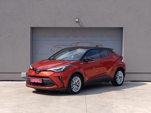 Toyota C-HR SUV / Terénní 2,0 l 112 kw