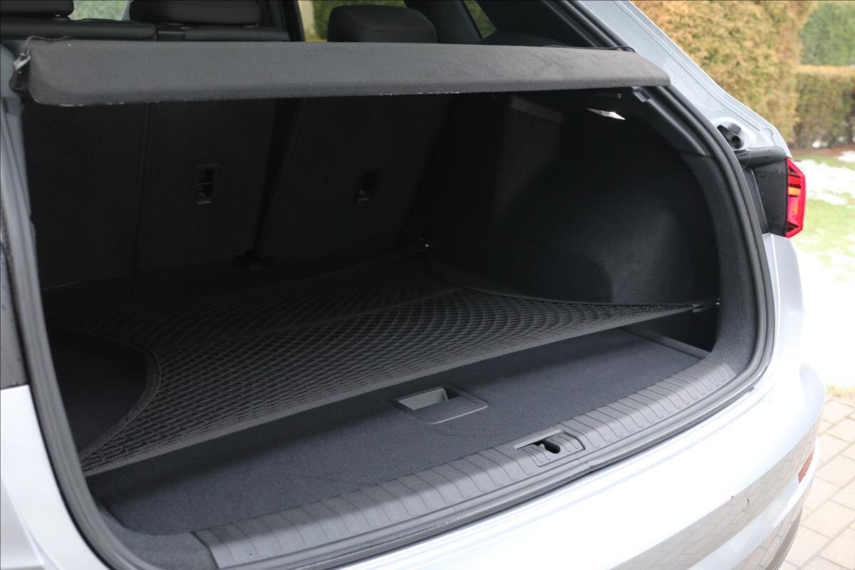 Audi Q3 SUV / Terénní 2,0 l 137 kw