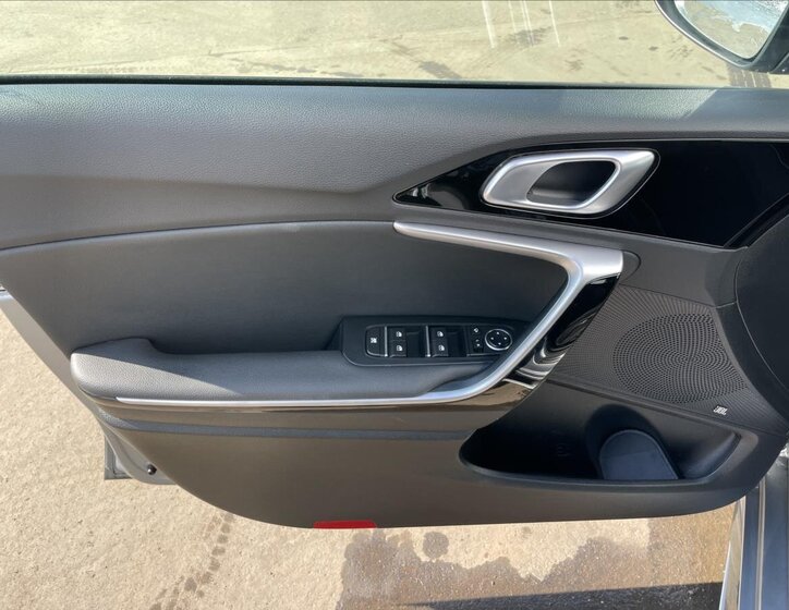 KIA ProCeed Hatchback 1,5 l 118 kw