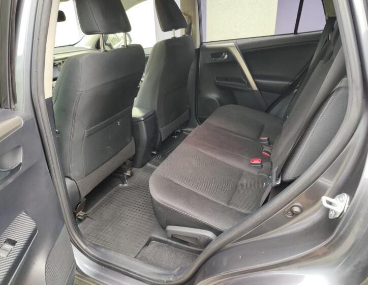 Toyota RAV4 14