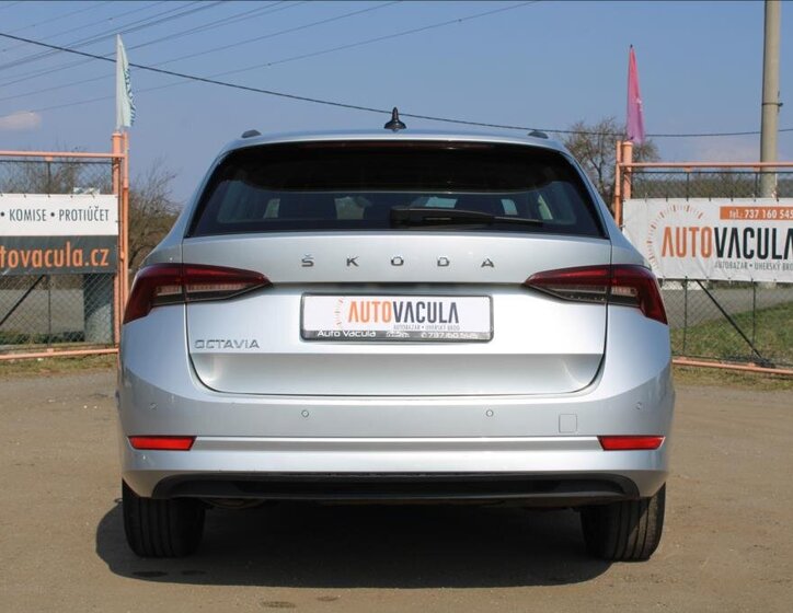 Škoda Octavia Kombi 2,0 l 85 kw