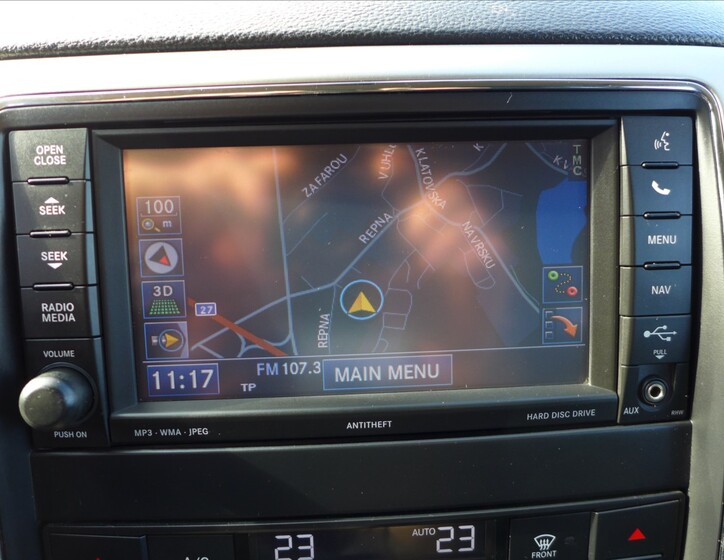 Jeep Grand Cherokee 26