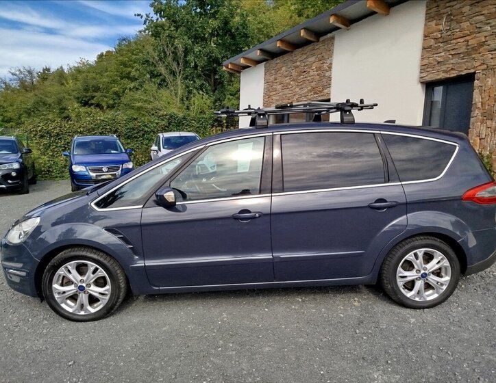 Ford S-MAX MPV 2,0 l 120 kw