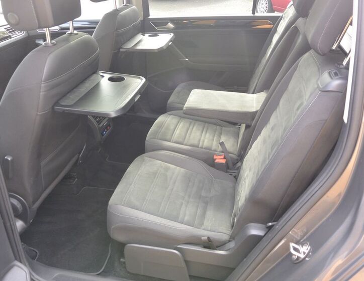 Volkswagen Touran 32