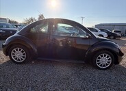 Volkswagen New Beetle 4