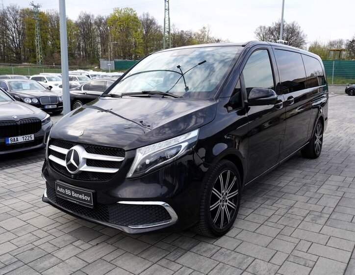 Mercedes-Benz Třídy V MPV 2,0 l 176 kw