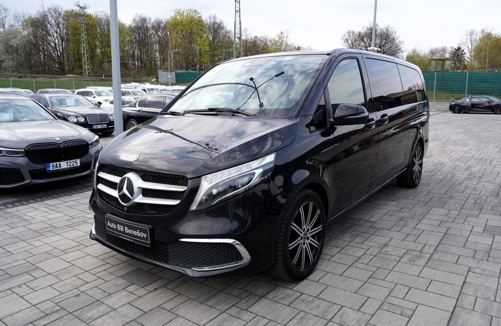 Mercedes-Benz Třídy V MPV 2,0 l 176 kw
