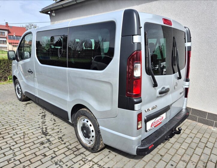 Opel Vivaro Kombi 1,6 l 92 kw