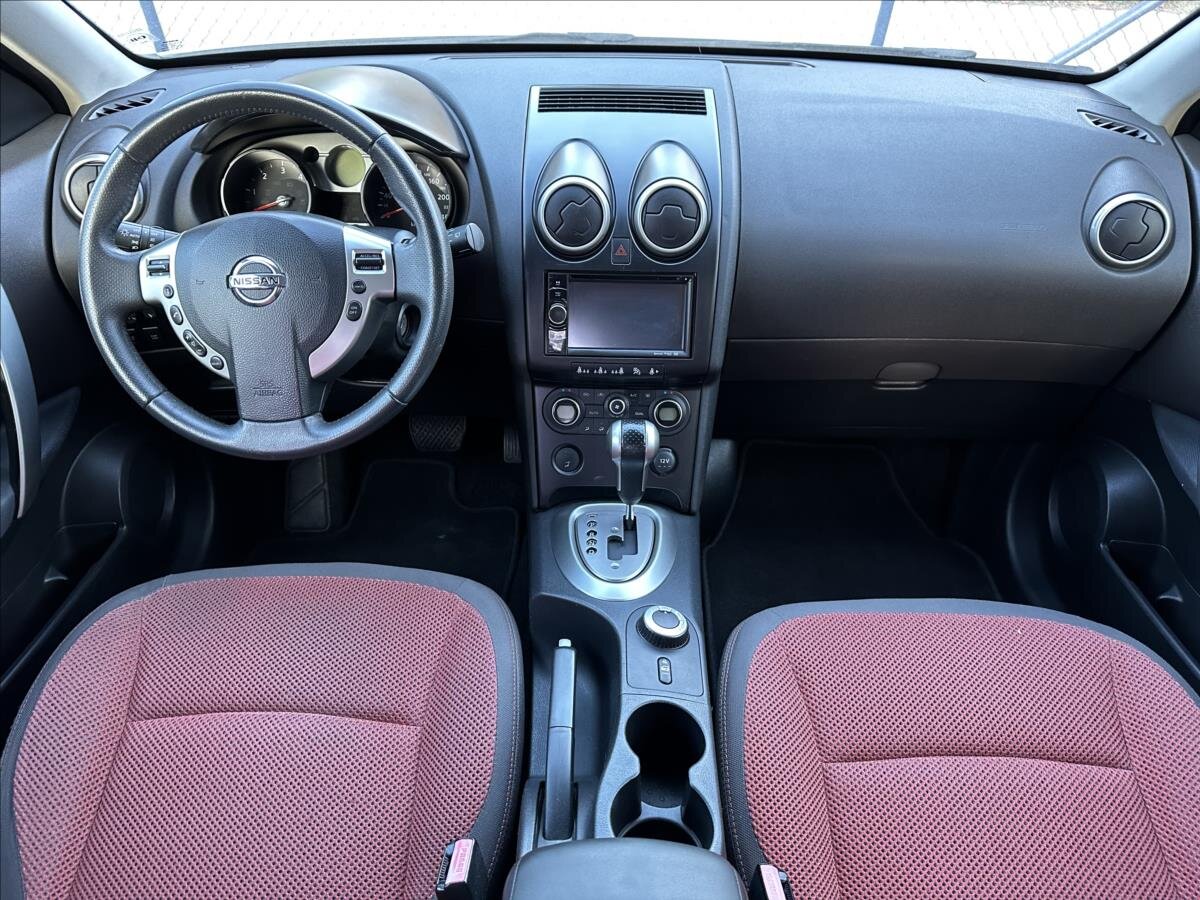 Nissan Qashqai SUV 2,0 l 110 kw