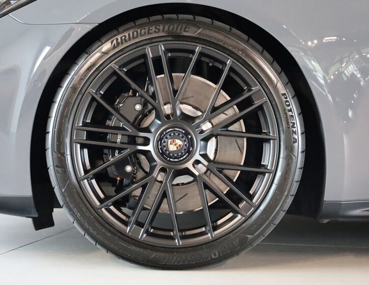 Porsche Panamera Sedan / Limuzína 4,0 l 368 kw