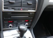 Audi Q7 Kombi 3,0 l 176 kw