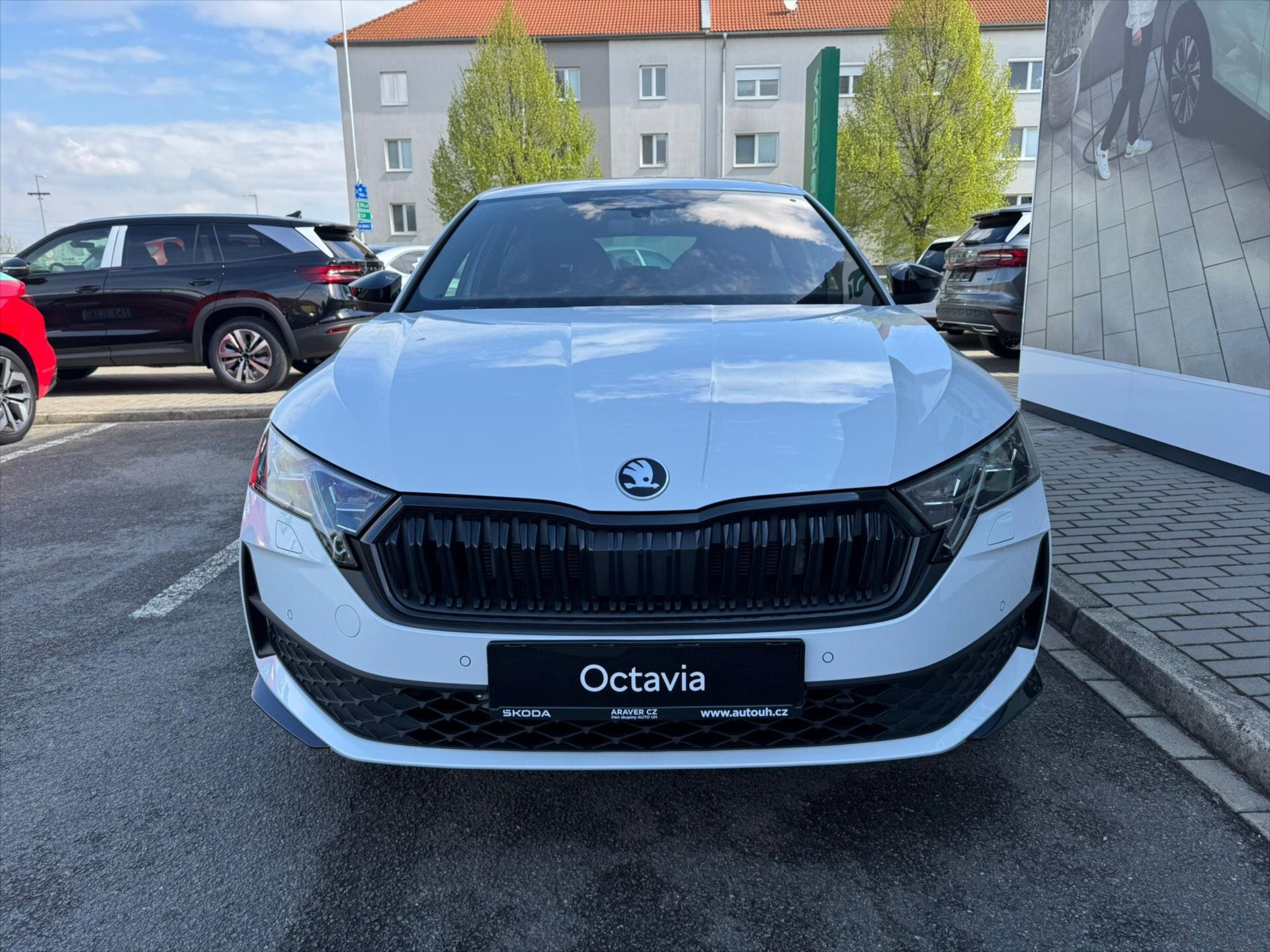 Škoda Octavia Sedan / Limuzína 2,0 l 110 kw